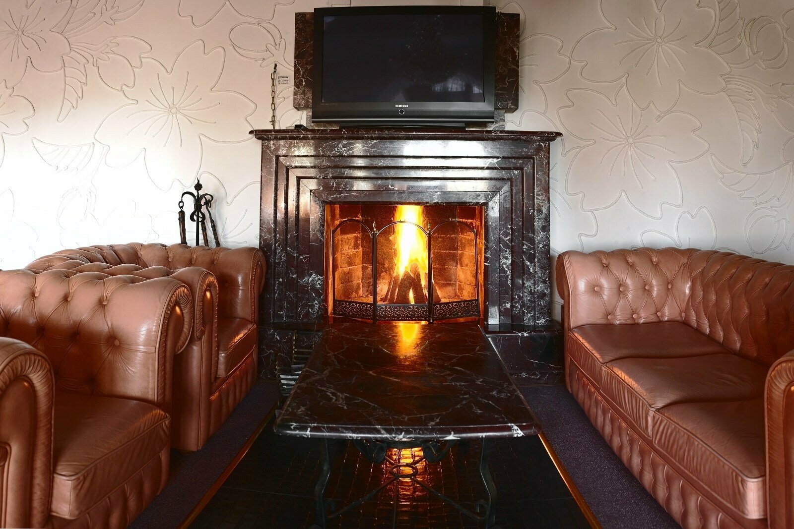 Однокомнатный "Люкс" 108 с камином