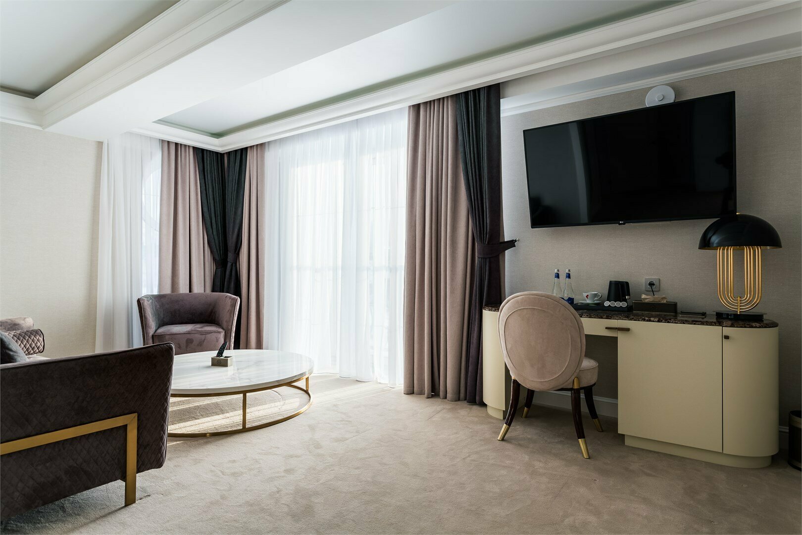 Люкс Премьер (Lux Premier)