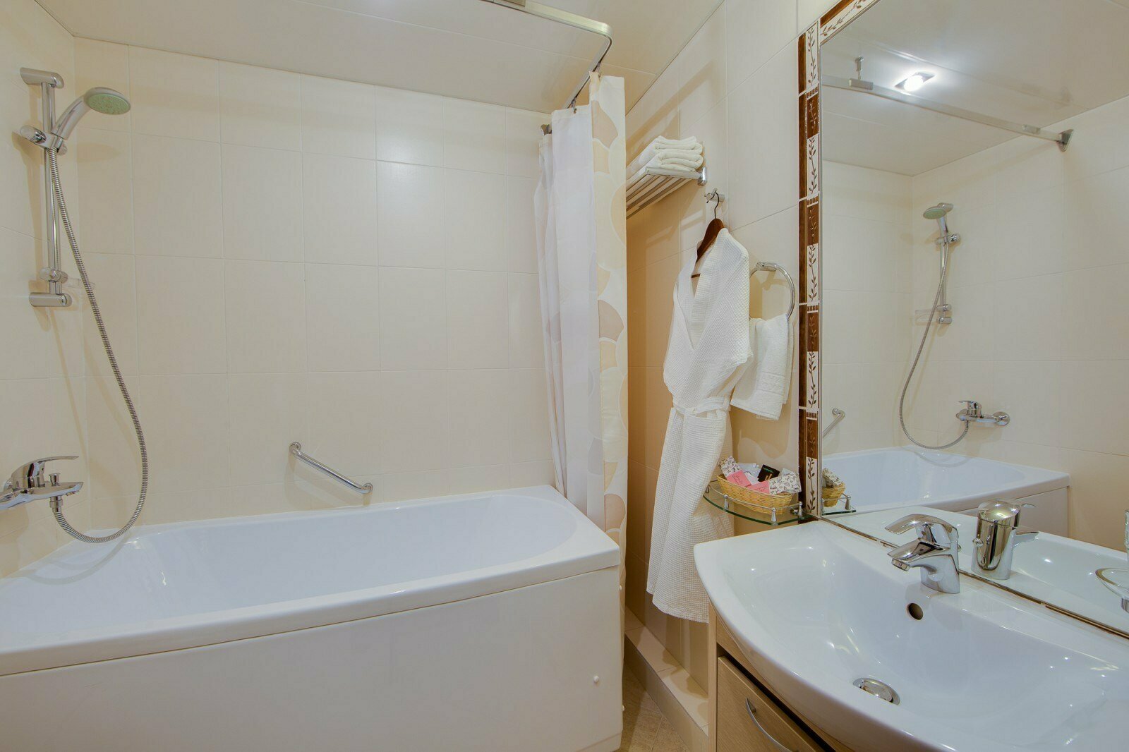 Апартаменты