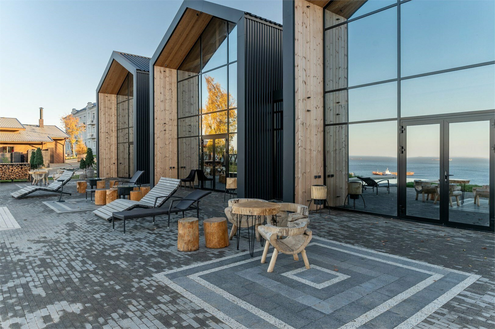 Вилла "Слияние" (2 этажа, отдельный бассейн-водопад для всех вилл)