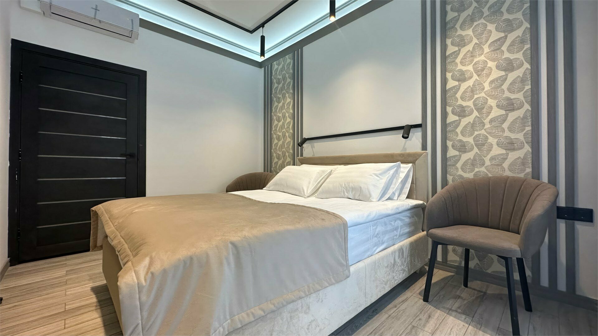 Апартаменты видовые с гостиной