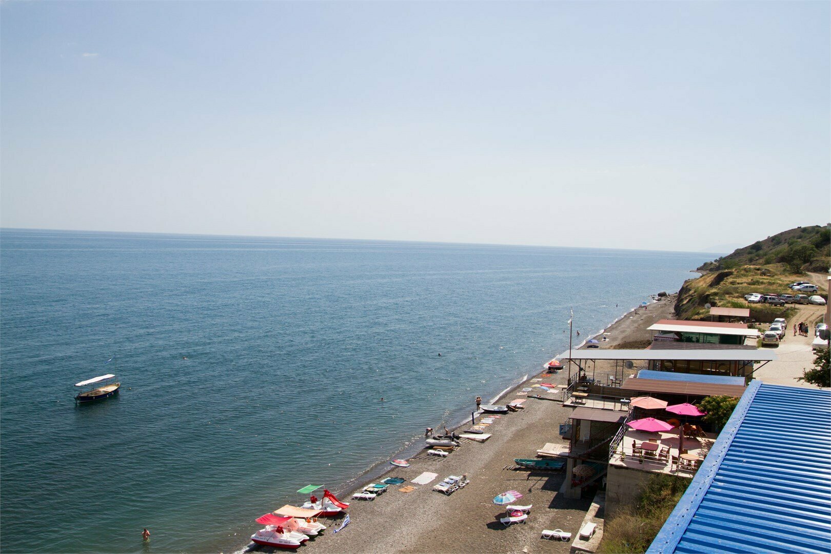 Трехместный номер с видом на море