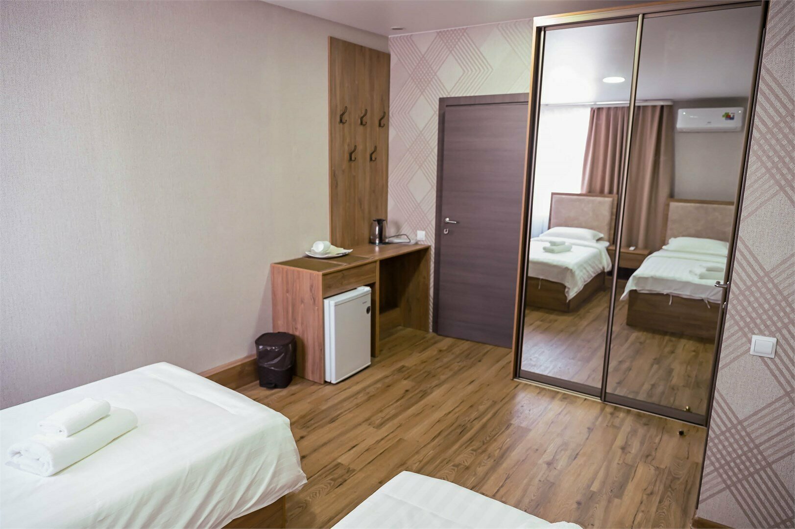 Трехместный номер эконом-класса