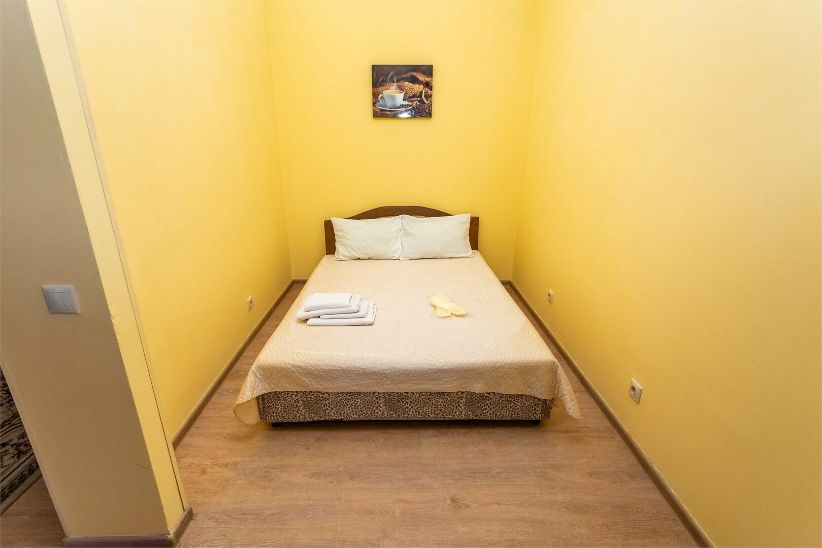 Cемейный номер с собственной ванной комнатой