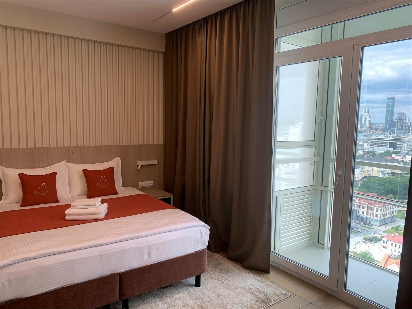 Двухкомнатный ЛЮКС (22 этаж)