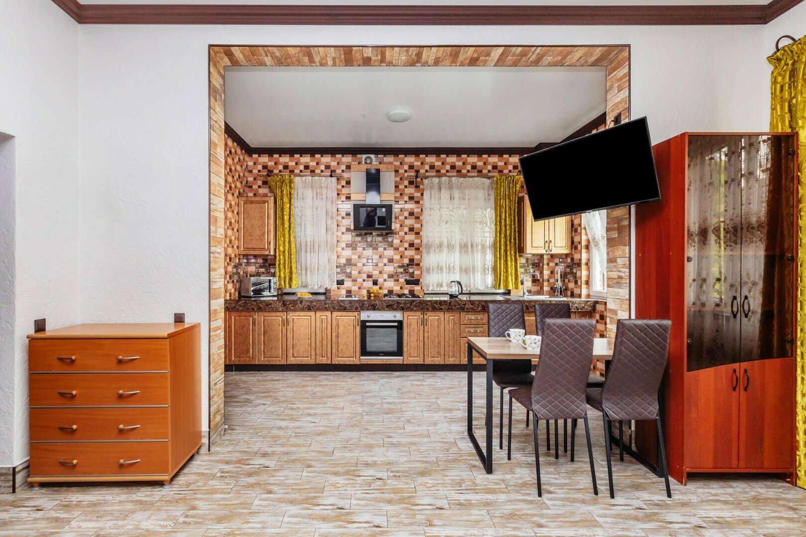 Апартаменты №221 / №231