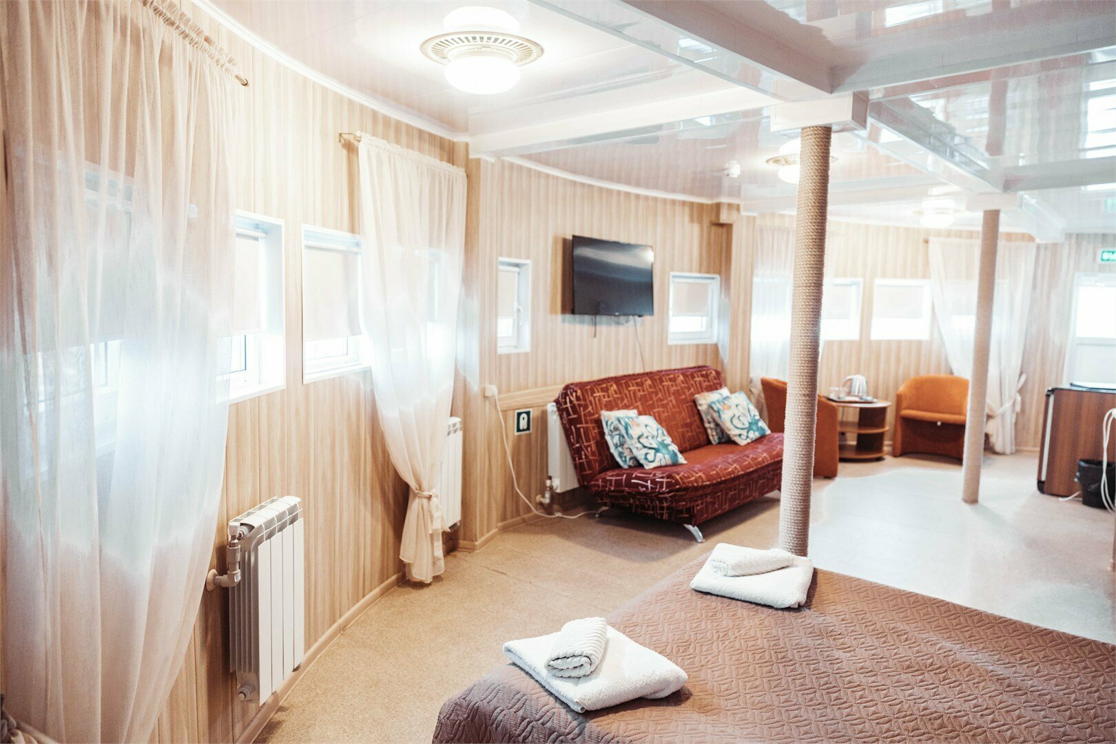 Полулюкс (Junior Suite)