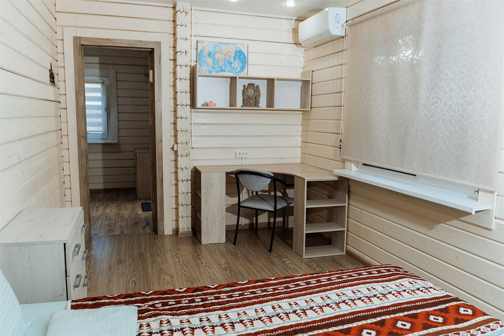 Большой двухместный номер с 1 кроватью