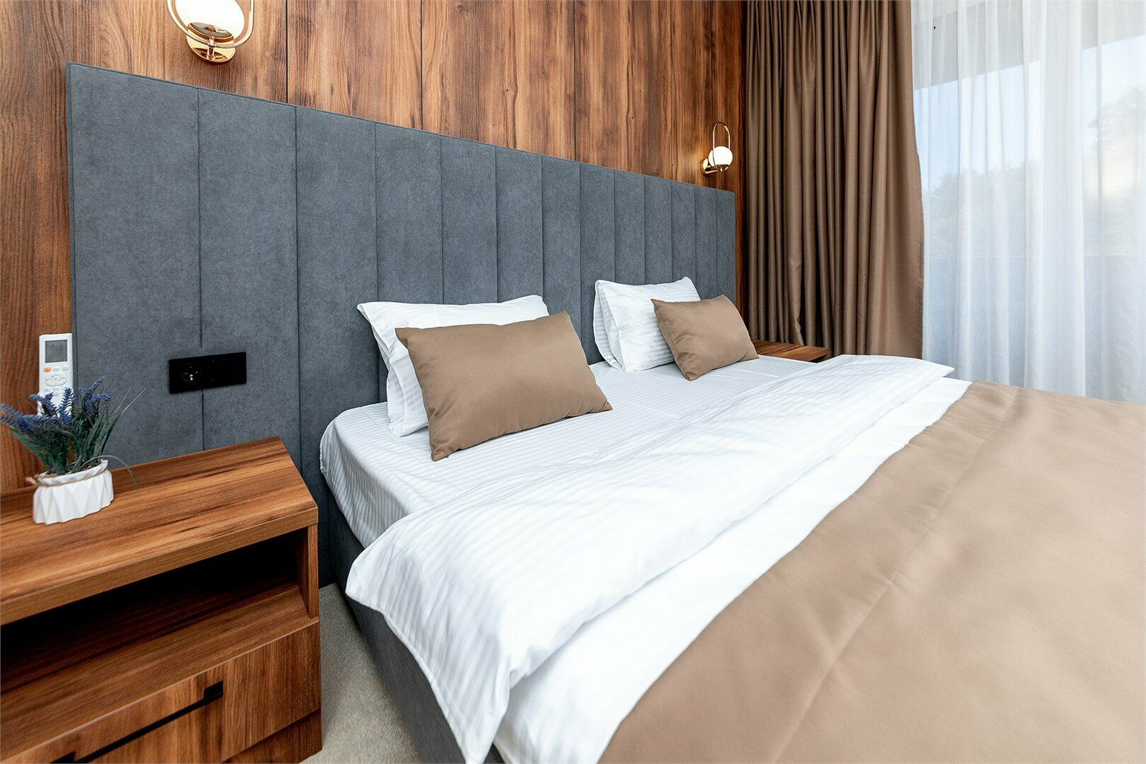 Джуниор сьют улучшенный с террасой