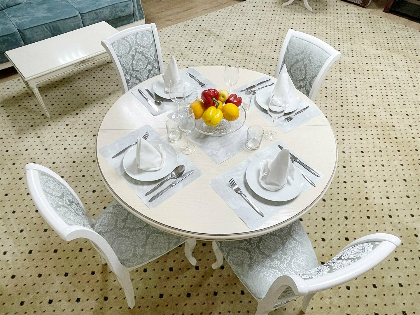 Адмиральский люкс с гидромассажной ванной и сауной