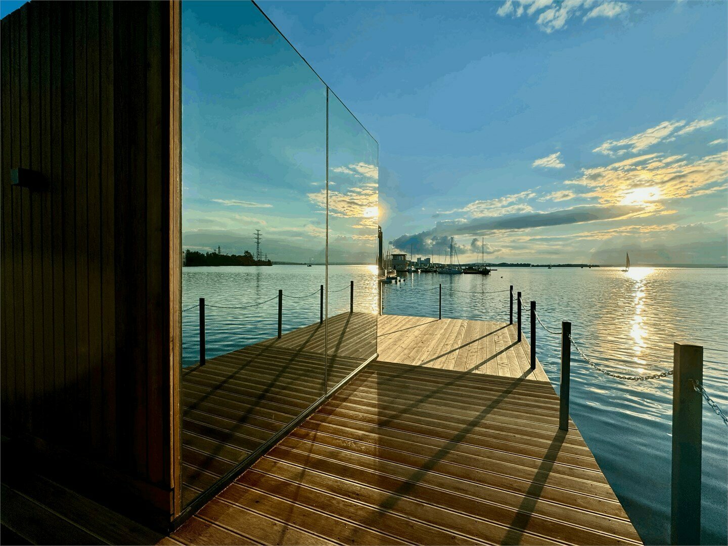 Зеркальный дом