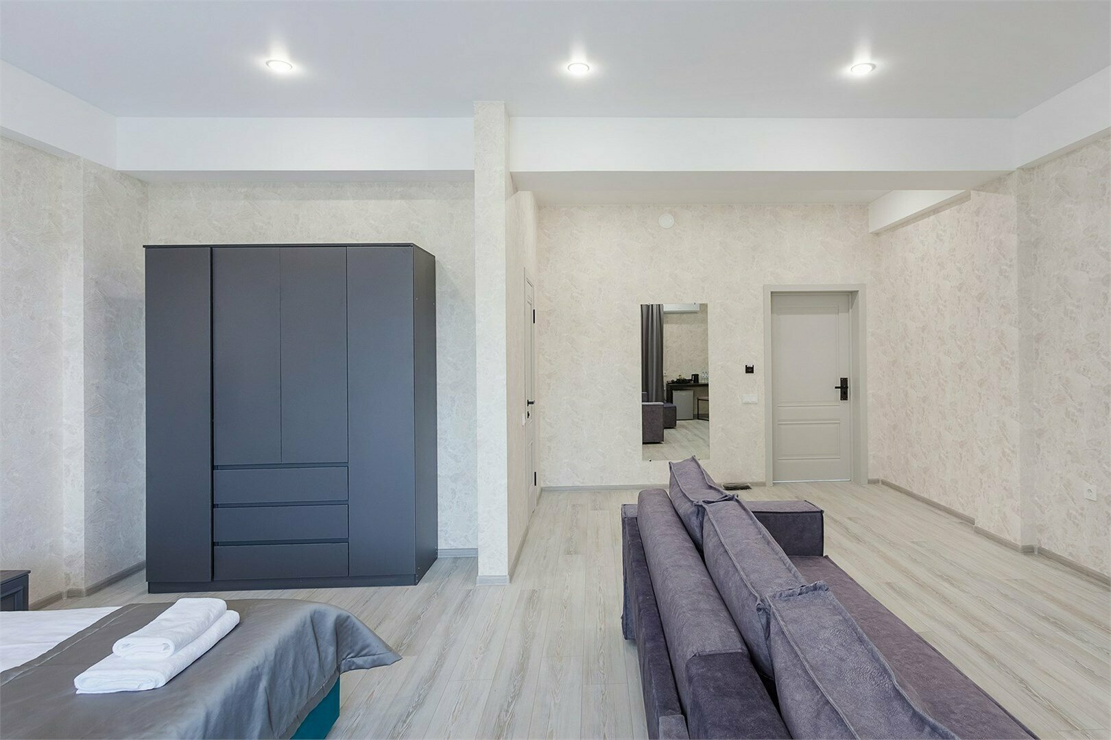 Джуниор Сюит +