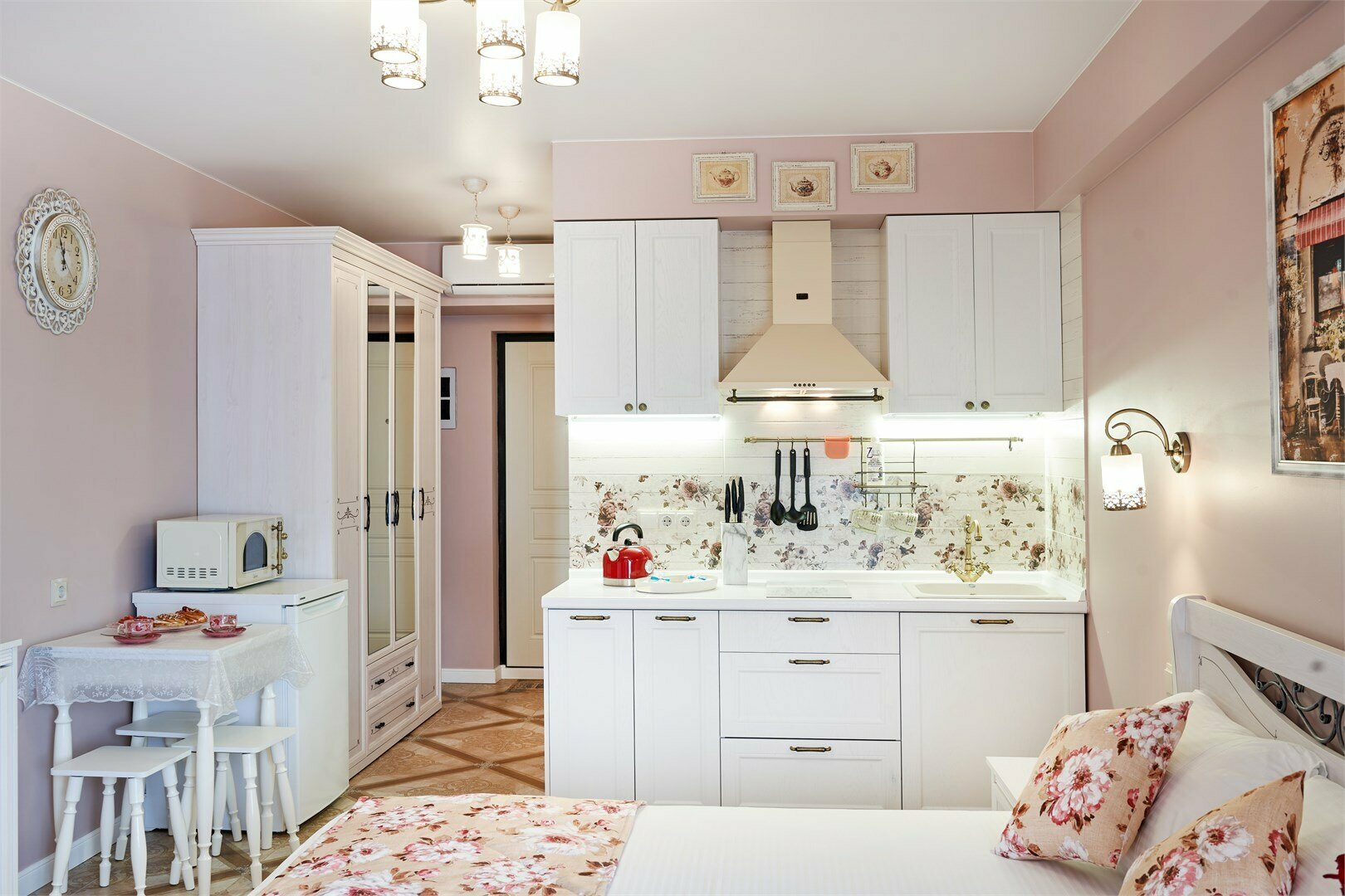 Делюкс студио "Уютный"