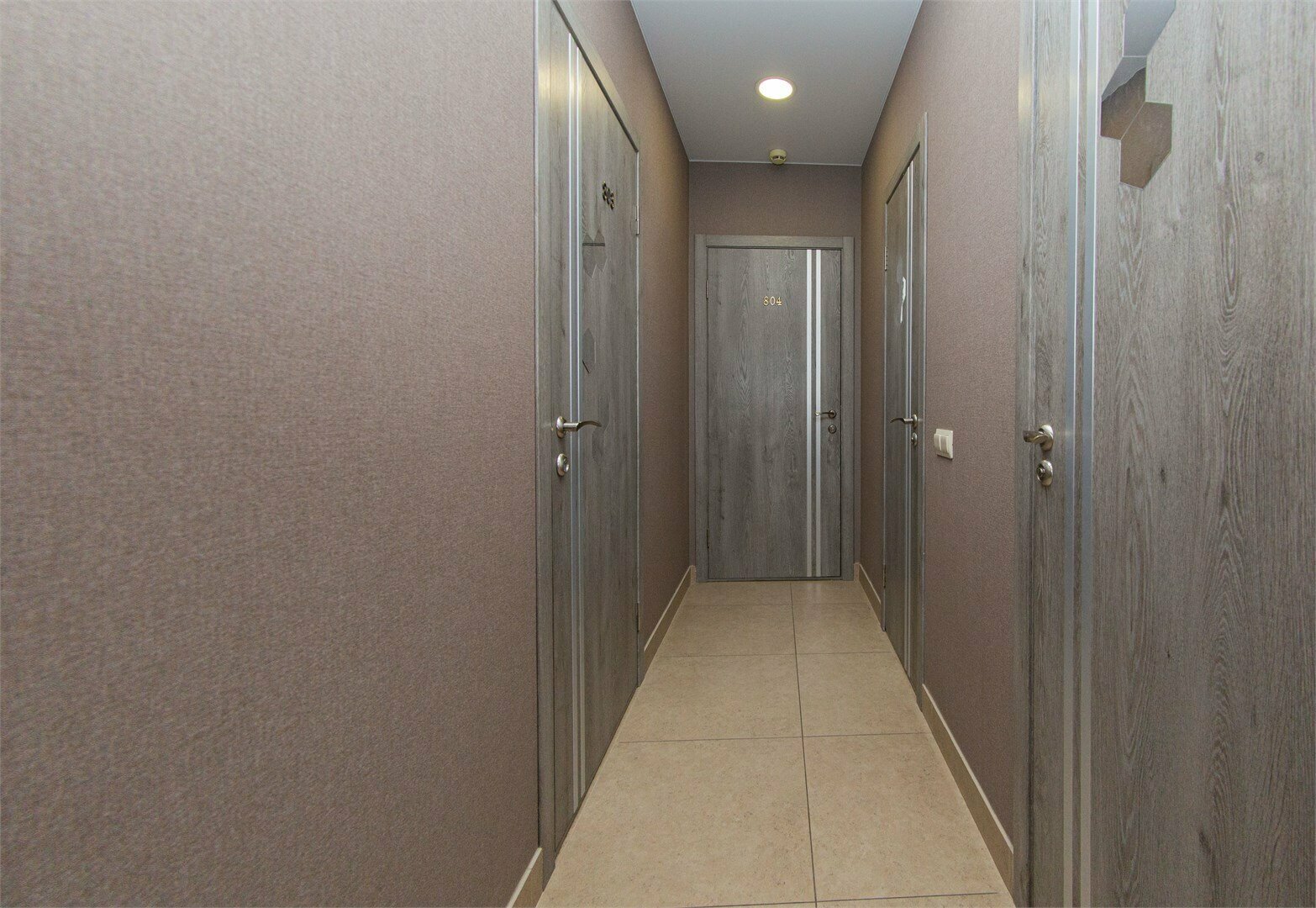 Одноместный номер с общим душем и туалетом