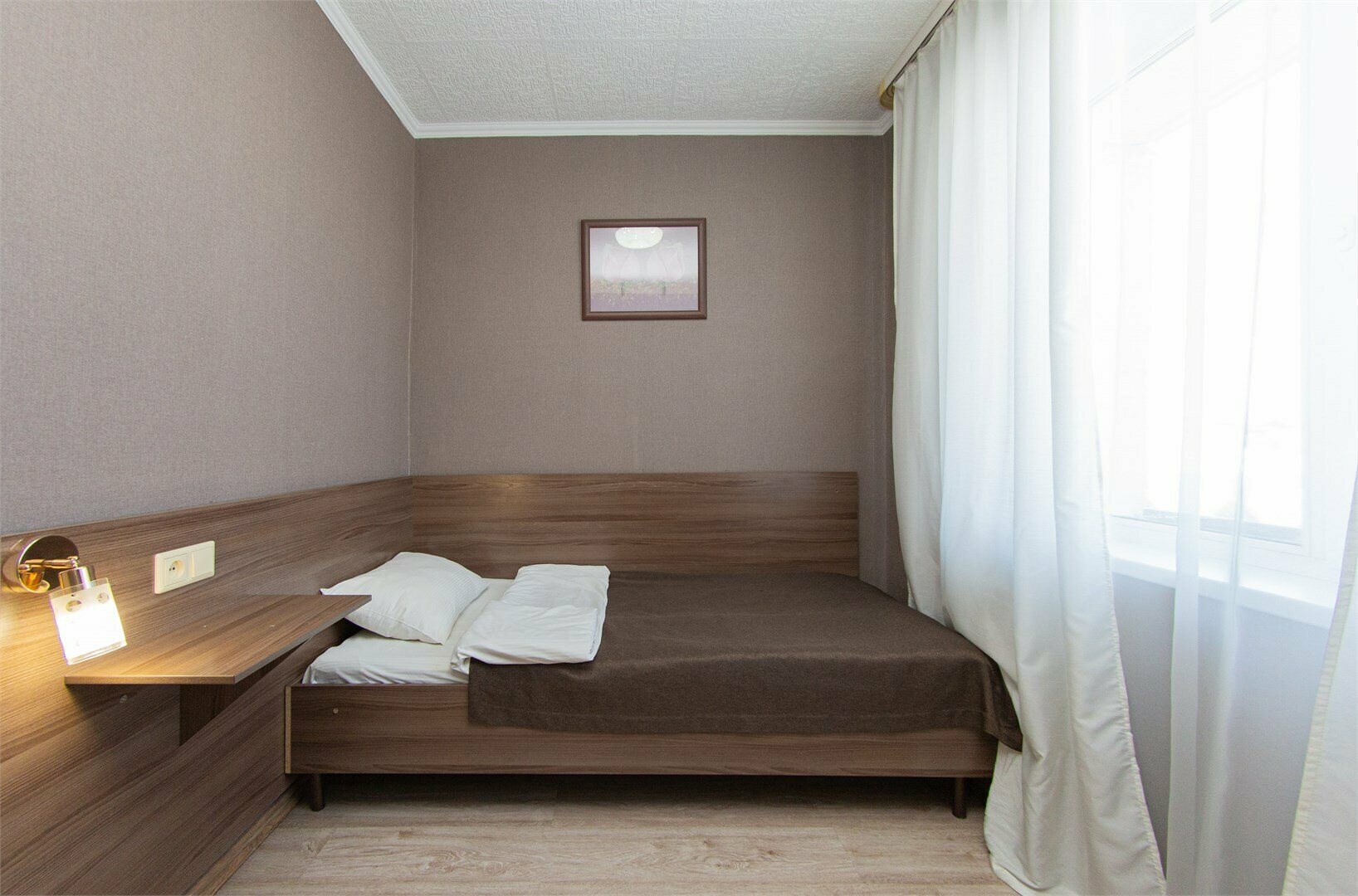 Просторный двухместный номер с 2 отдельными кроватями