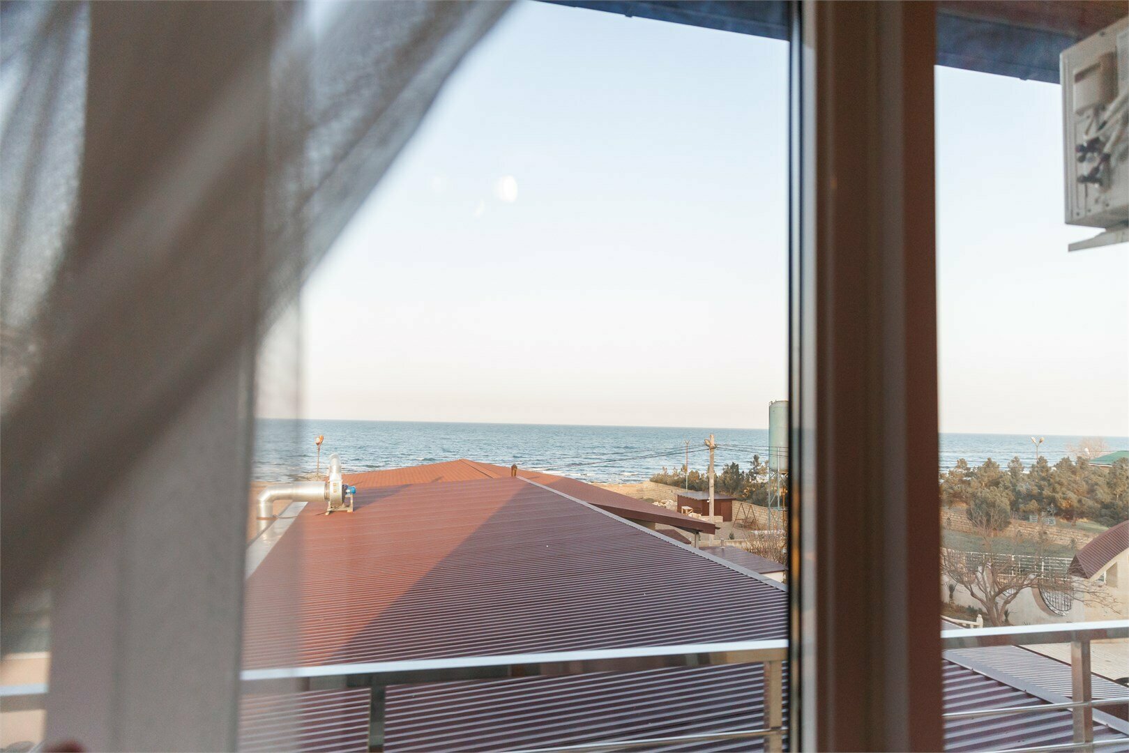 Семейный номер с видом на море