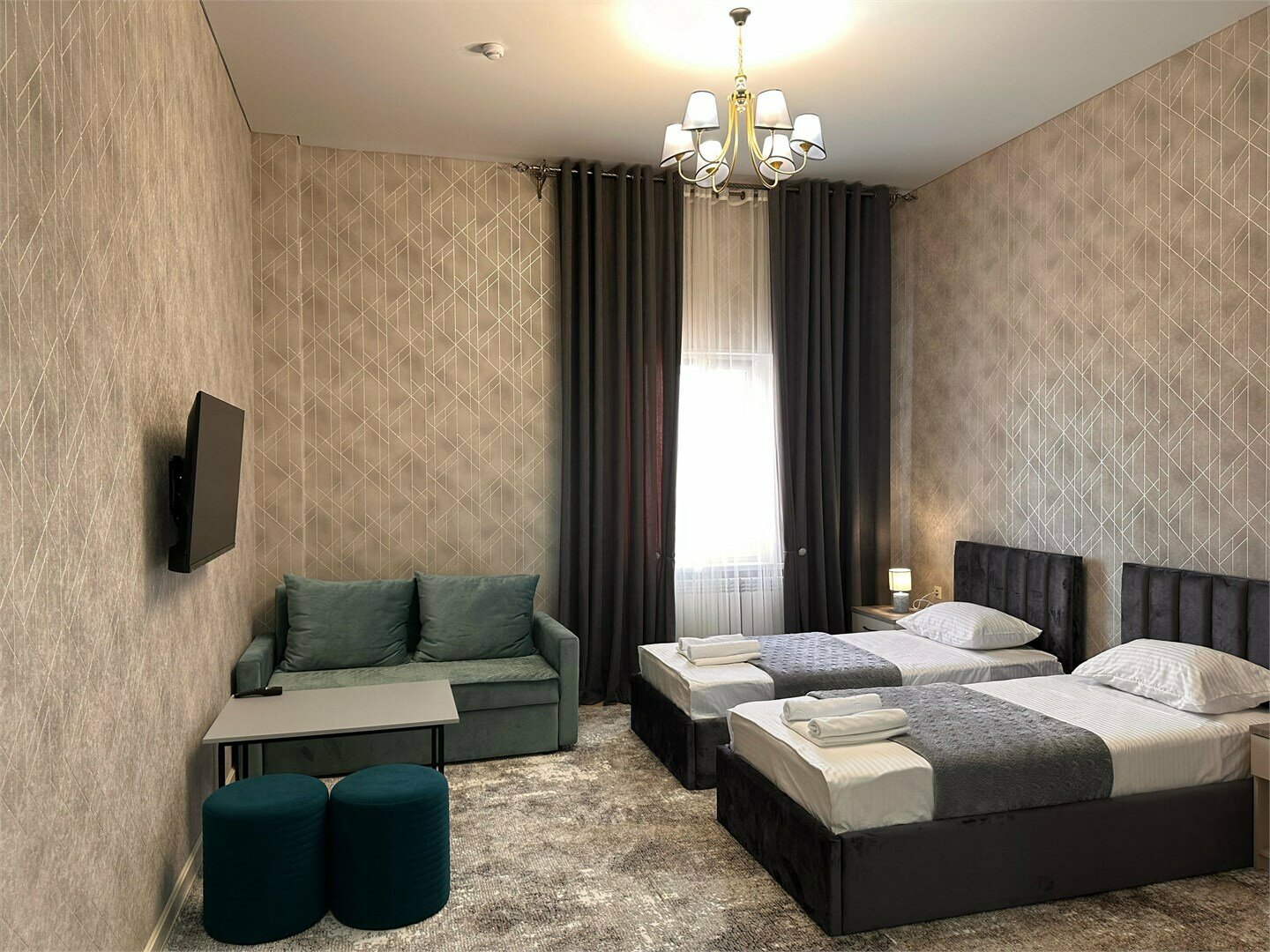 Улучшенный двухместный номер с 2 отдельными кроватями