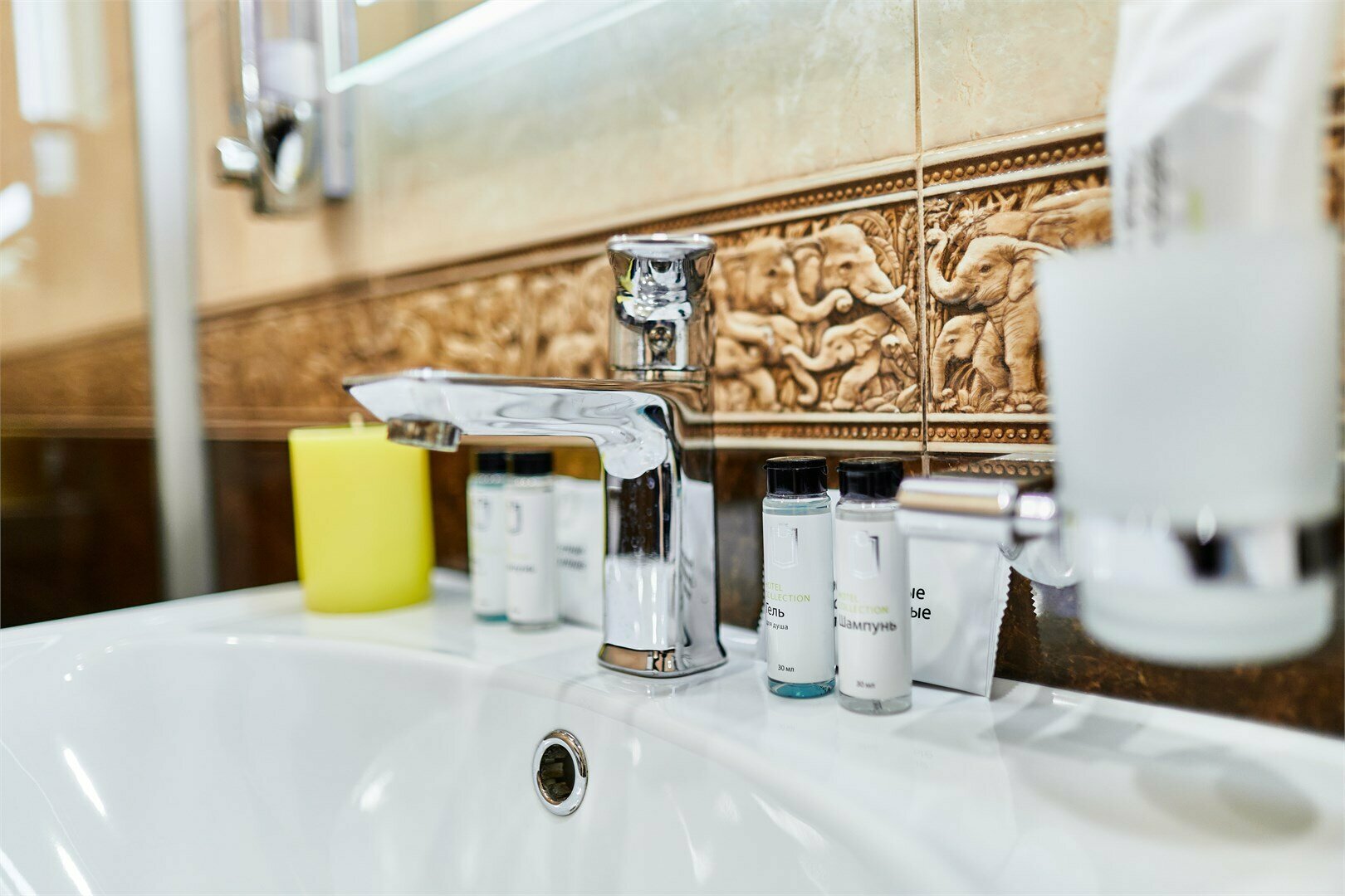 Люкс однокомнатный  (кровать +диван)