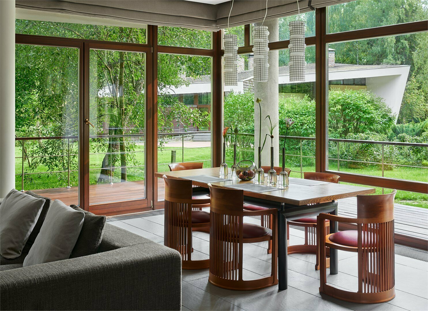 Вилла c камином и 3 спальнями