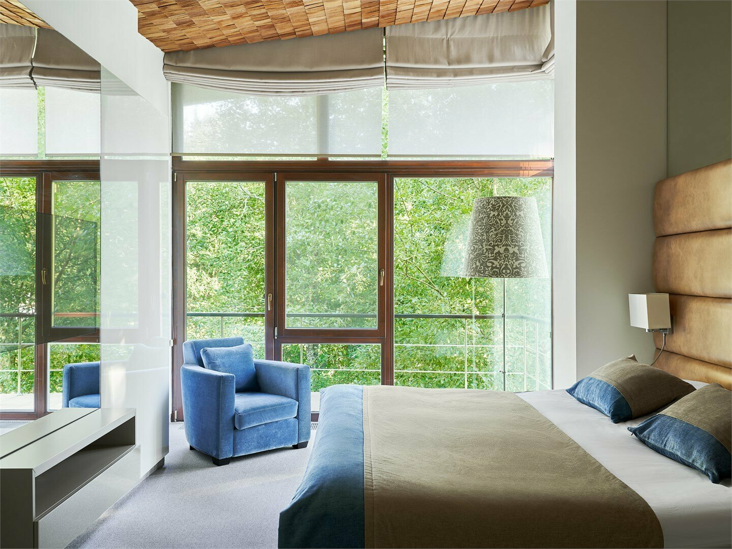 Вилла c камином и 3 спальнями