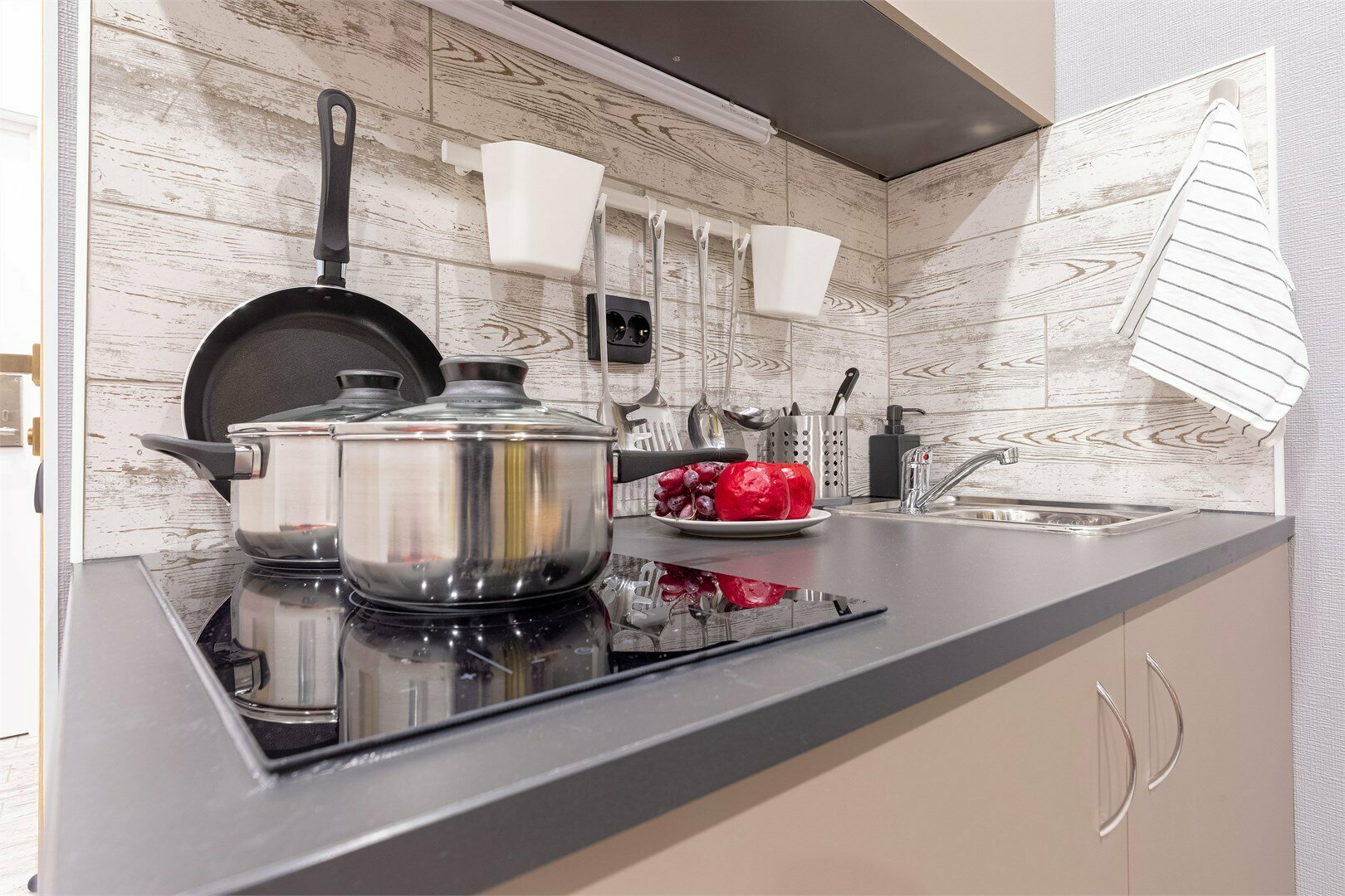 Стандарт с 1 двуспальной кроватью