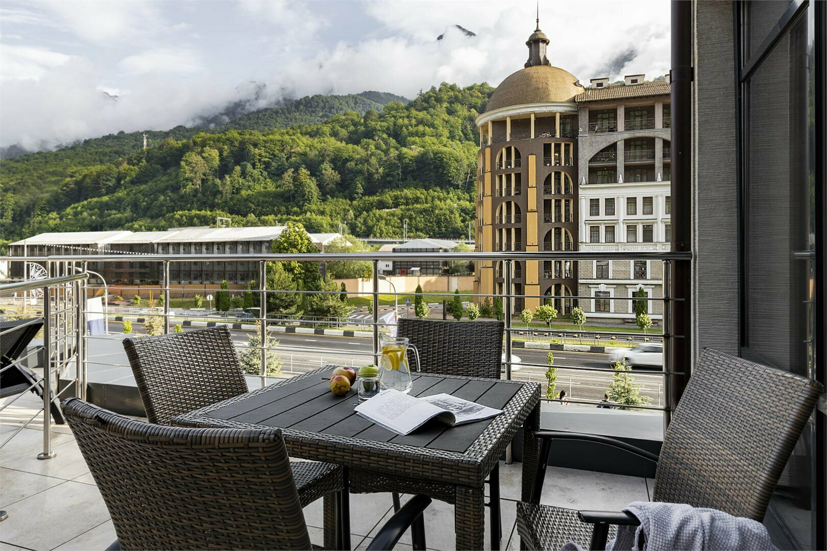 АПАРТАМЕНТ С ТЕРРАСОЙ