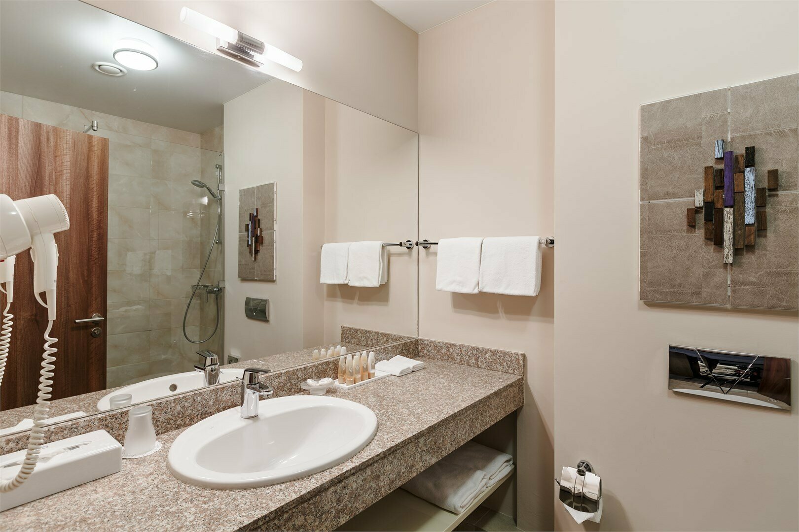 Суперлюкс с кроватью размера "king-size"