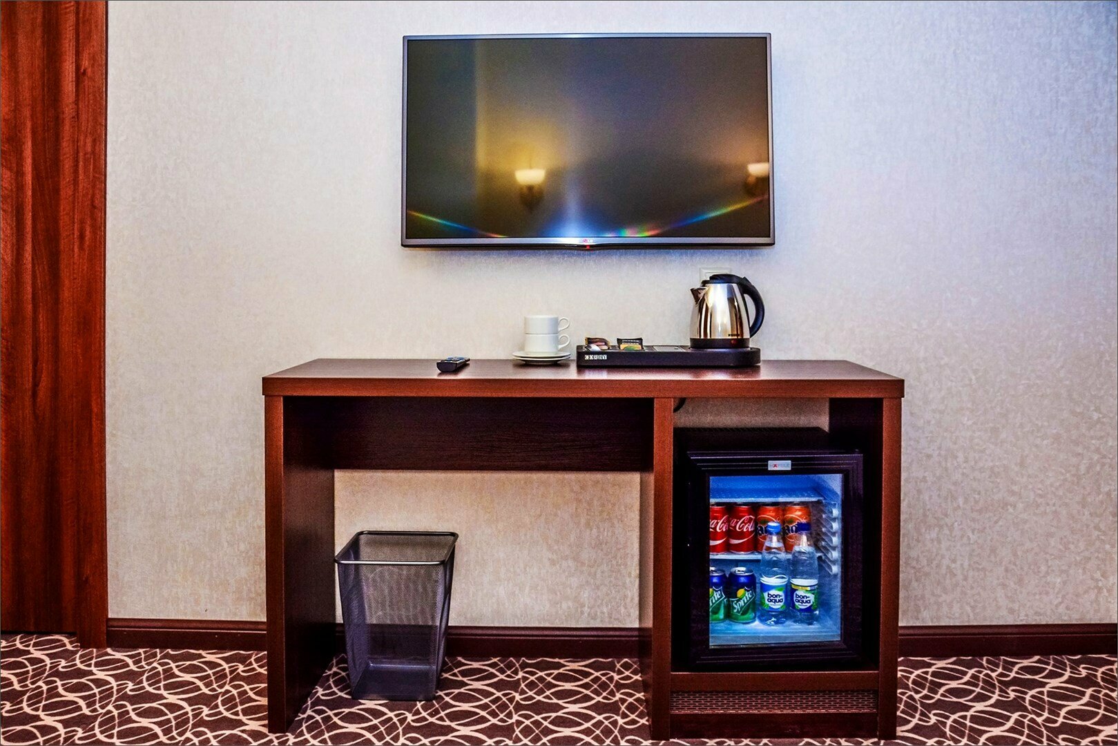 Улучшенный люкс с кроватью размера «king-size»