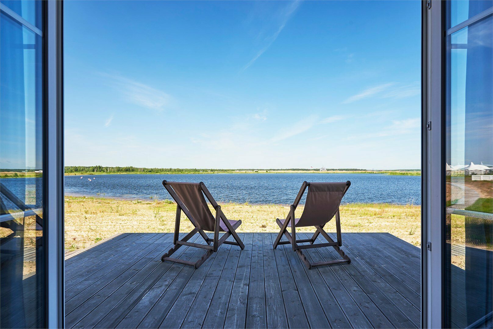 Номер в пляжном доме с террасой — первая линия
