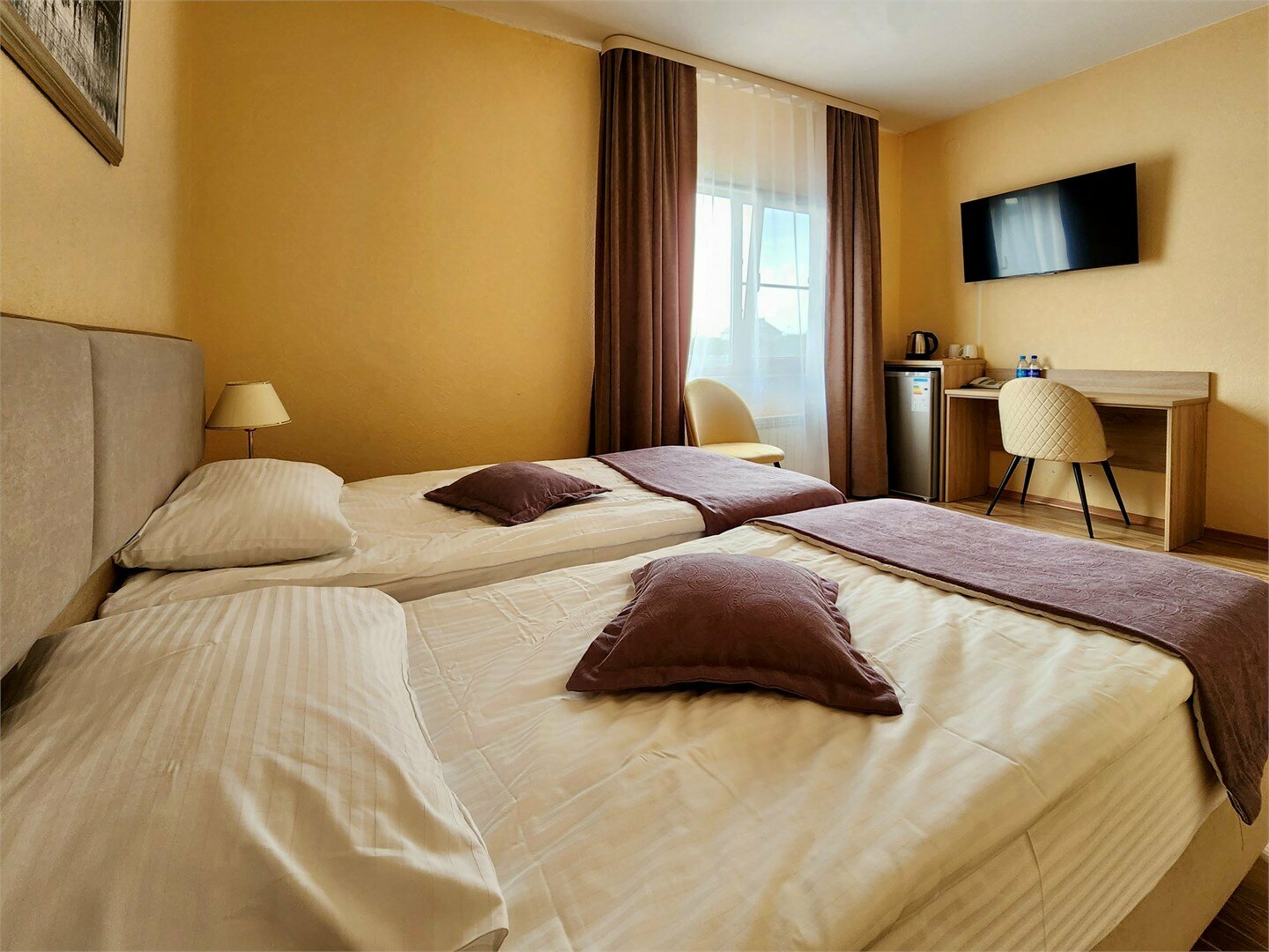 Двухместный стандарт с видом на озеро