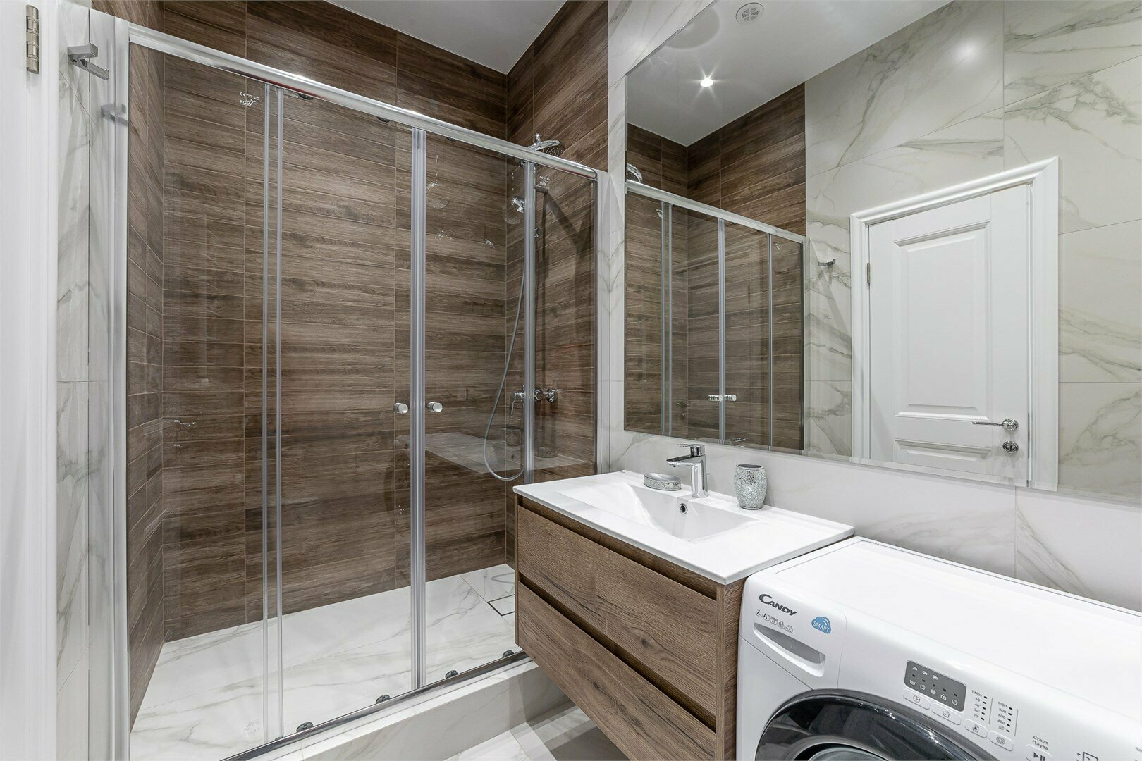 Двухуровневые апартаменты