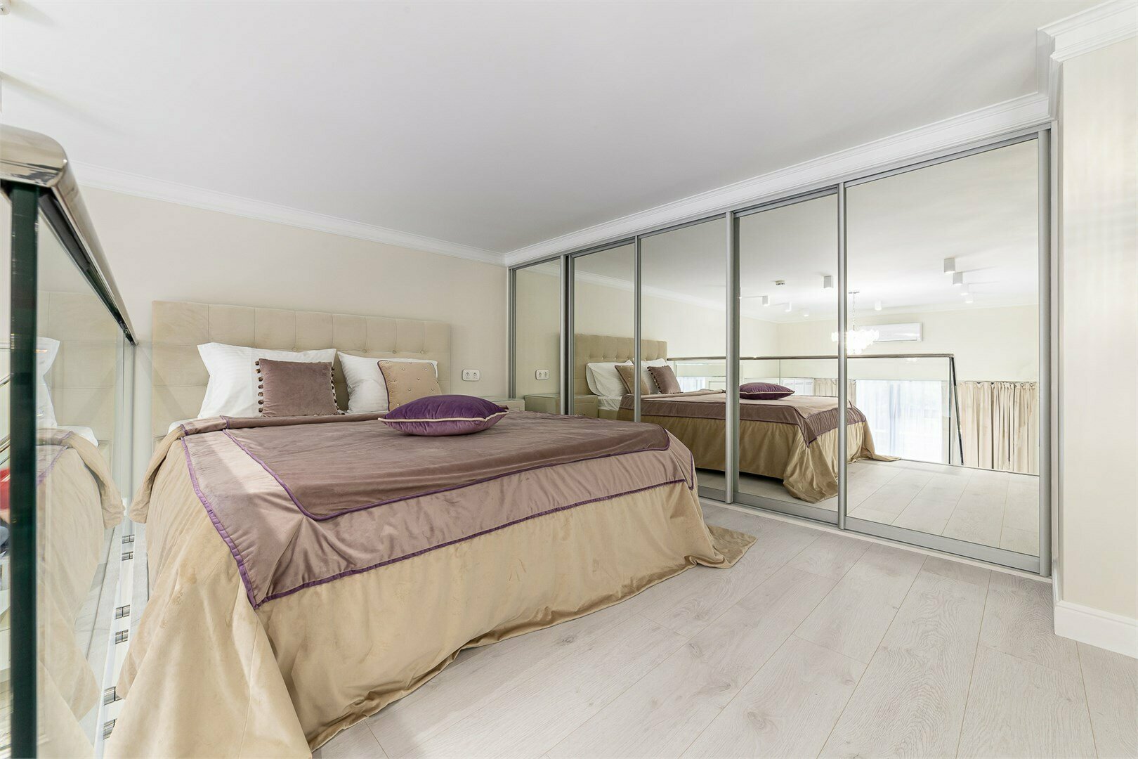 Двухуровневые апартаменты