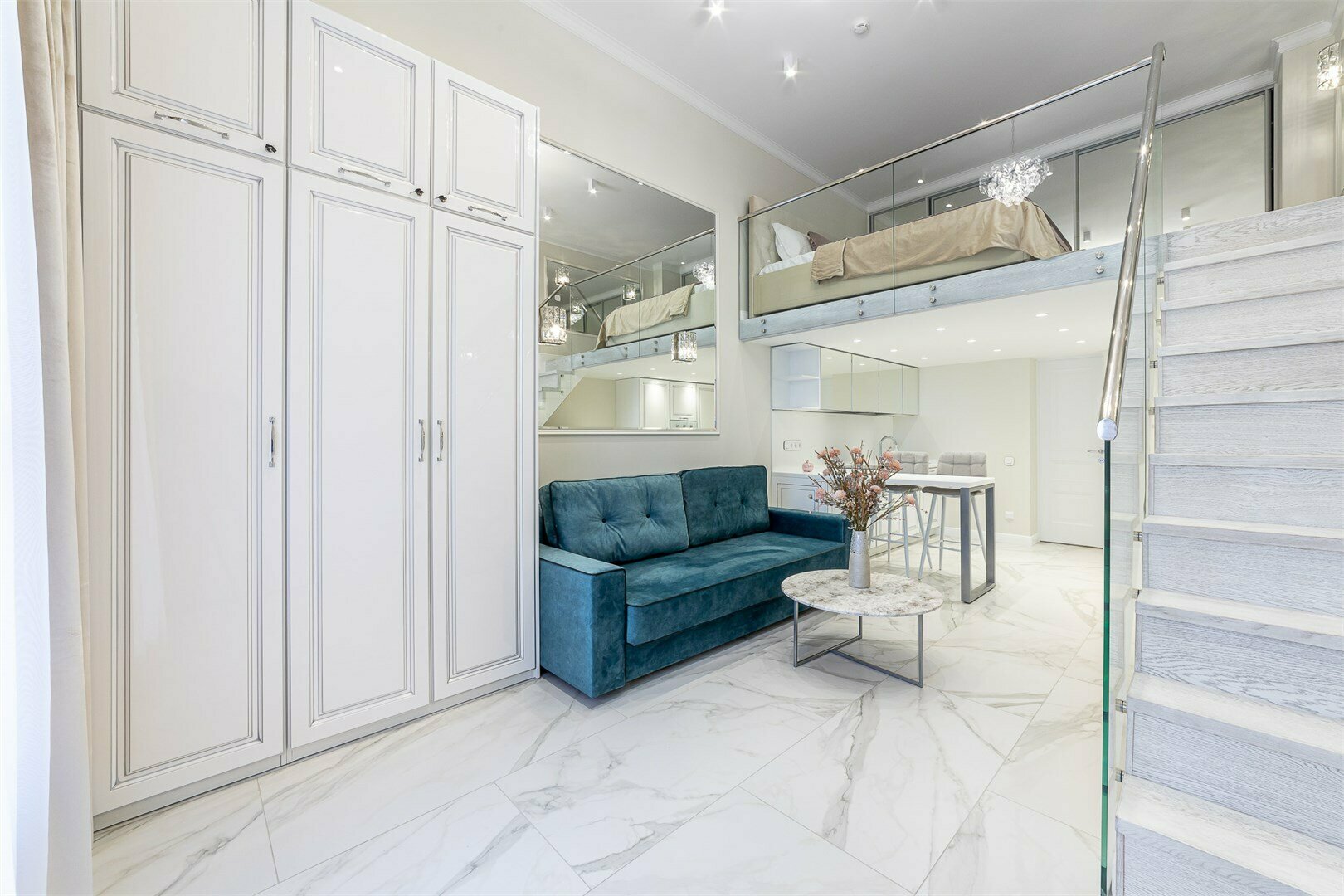 Двухуровневые апартаменты