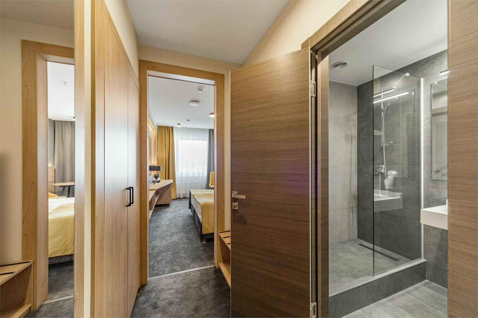 Комфорт c широкой кроватью