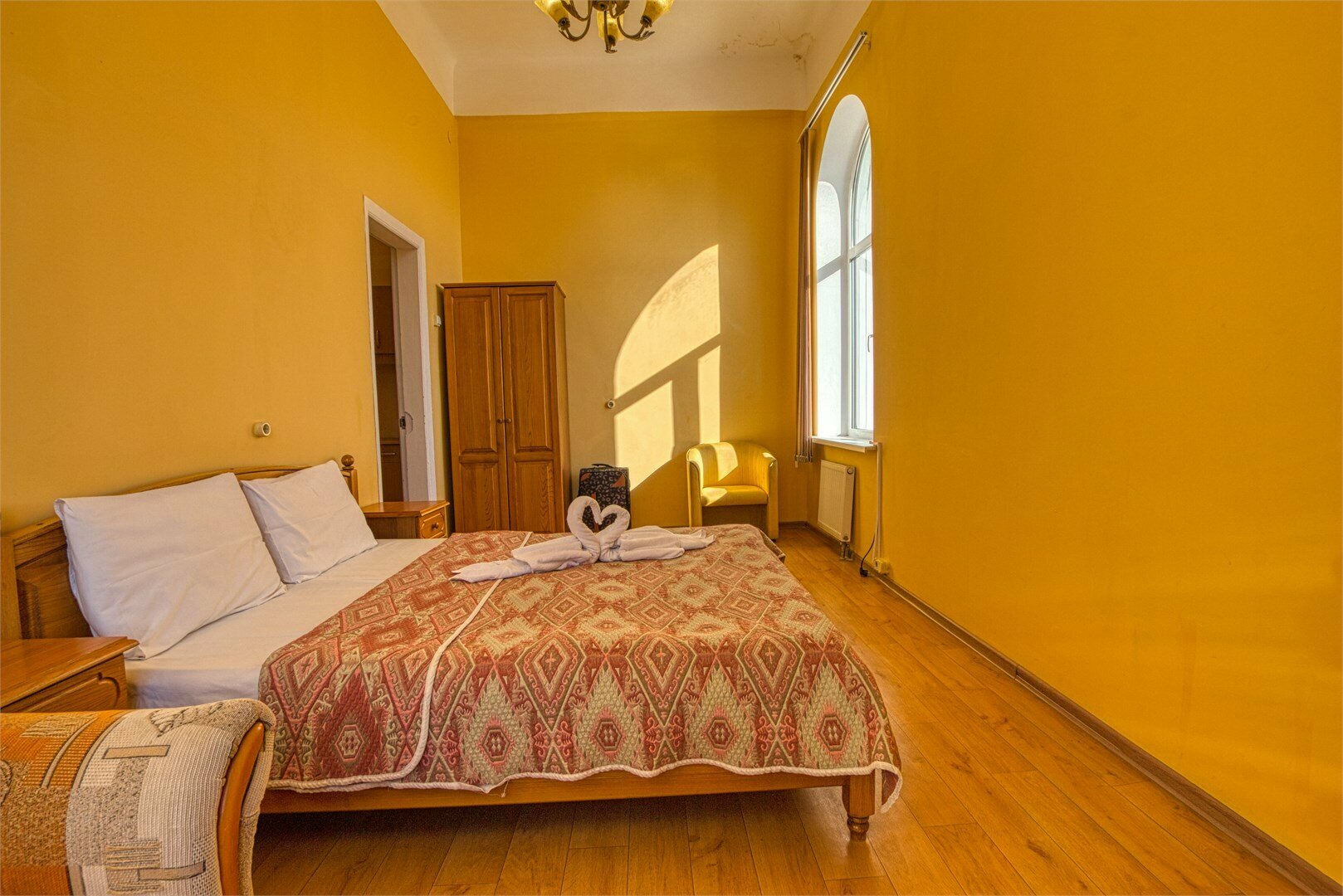 Стандарт двухкомнатный 5-й категории вид на море (удобства на этаже)