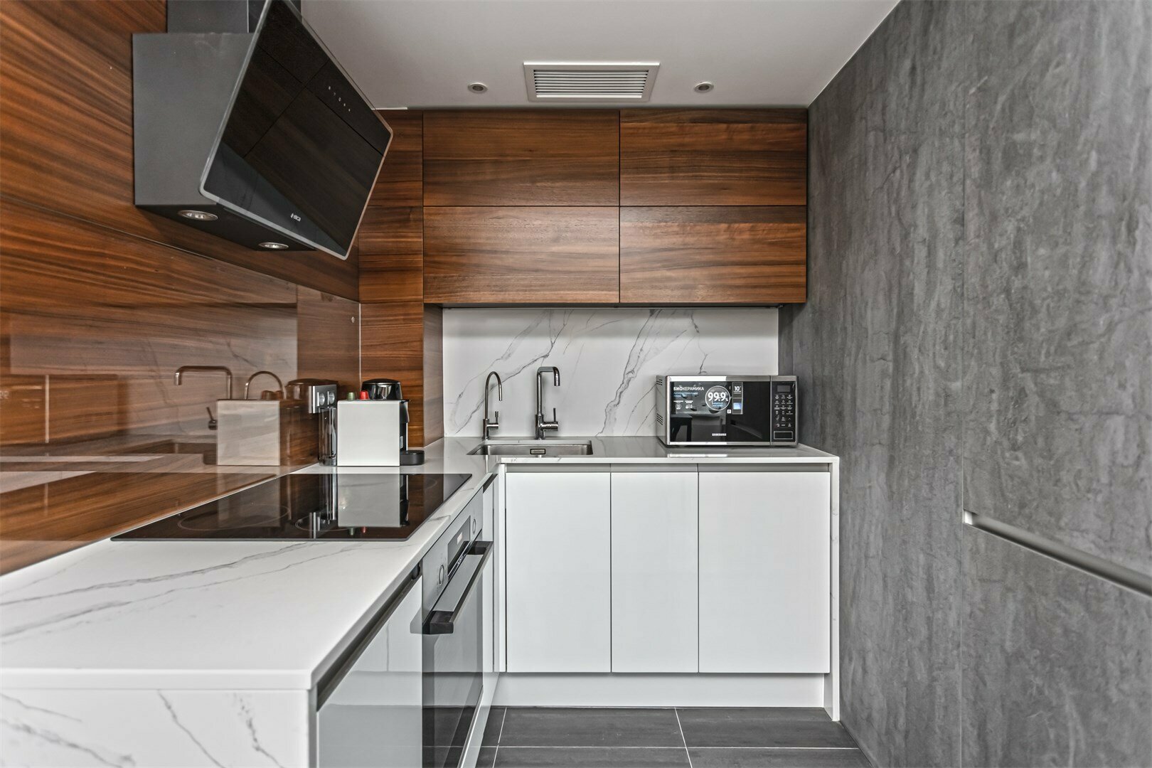 Апартаменты с 1 спальней The Highest floors