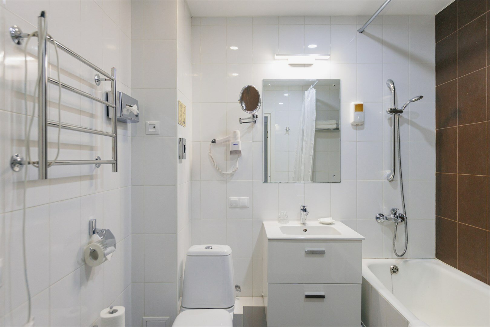 Улучшенный двухместный номер Делюкс с 1 кроватью или 2 отдельными кроватями