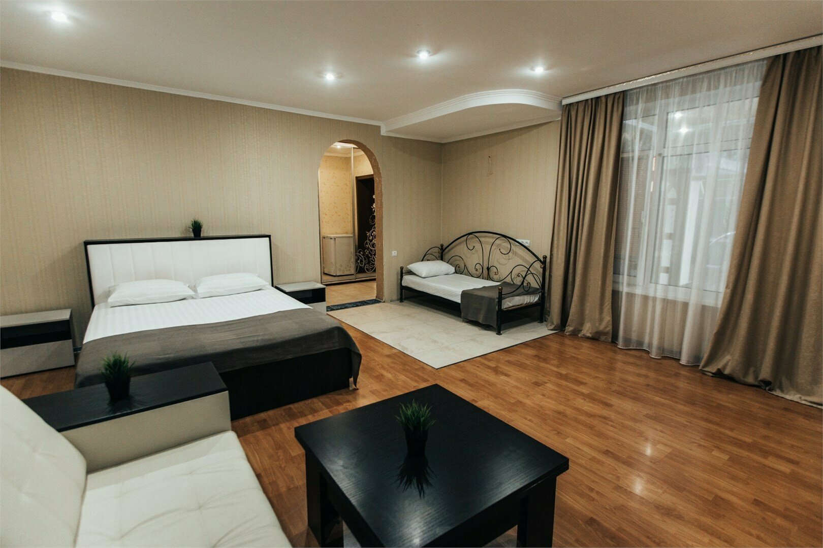 Семейный Полулюкс