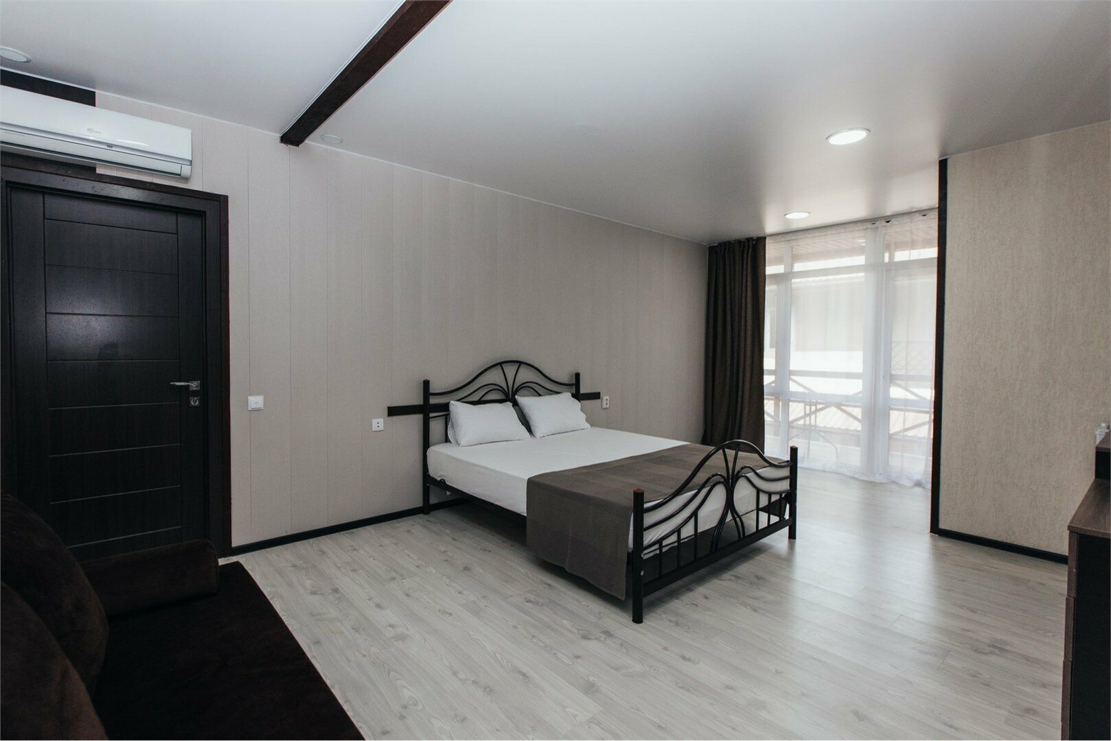 Семейный Полулюкс