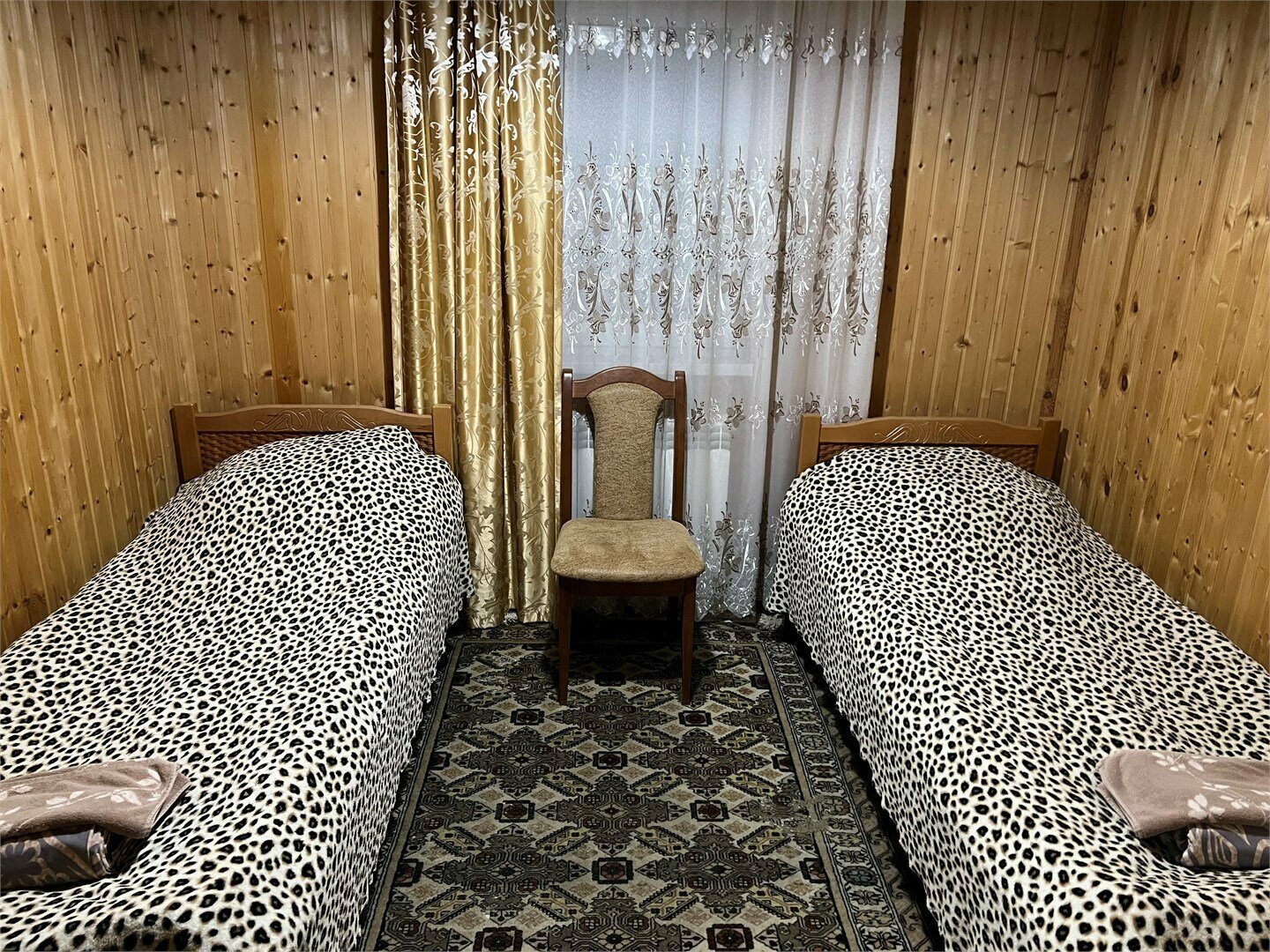 Дом на 10 человек с банкетным залом