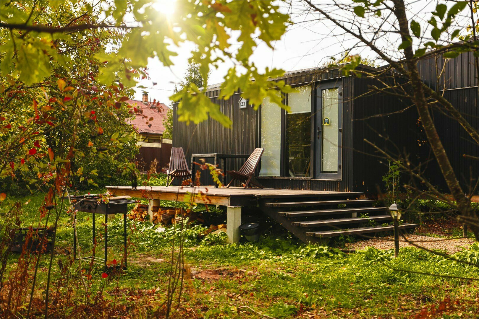 Домик  "Стандарт плюс" с террасой (4-местный)