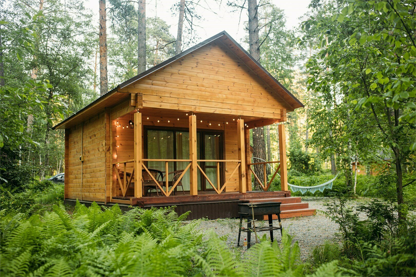 Домик с террасой (1 линия)