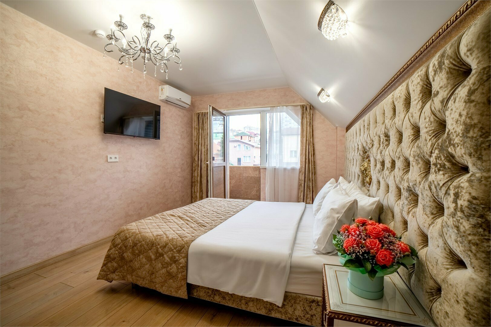 Стандарт с балконом