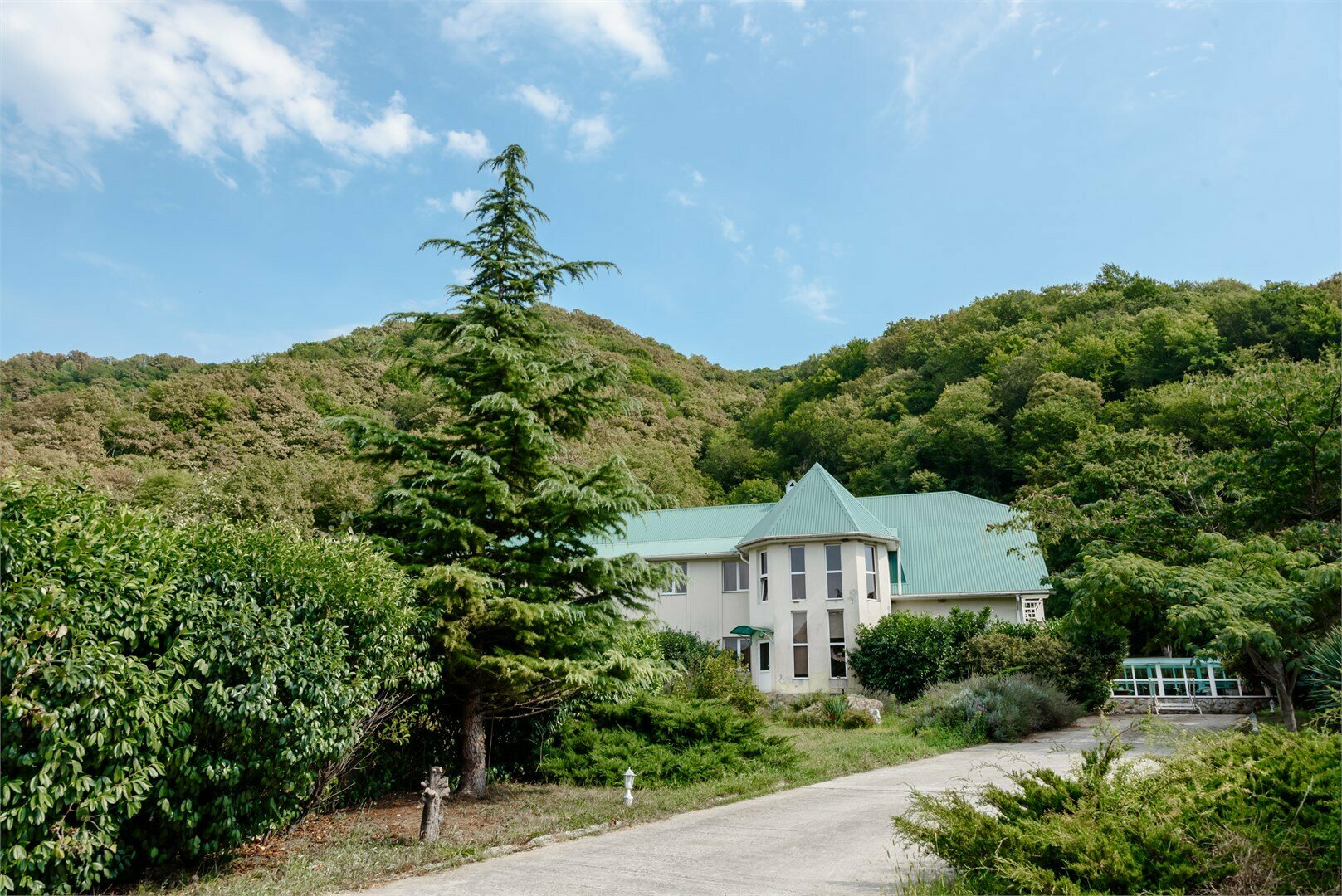 Люкс с гидромассажной ванной