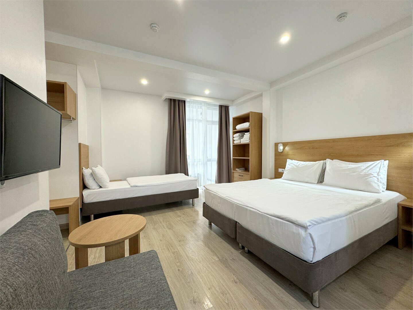 Семейный номер с террасой