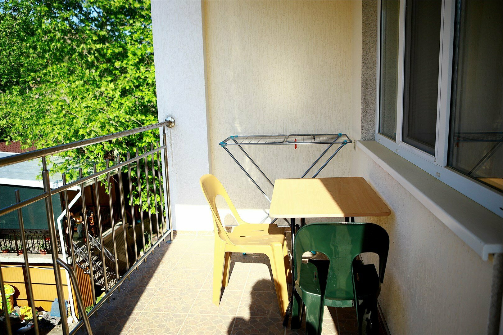 Трехместный номер с видом на горы