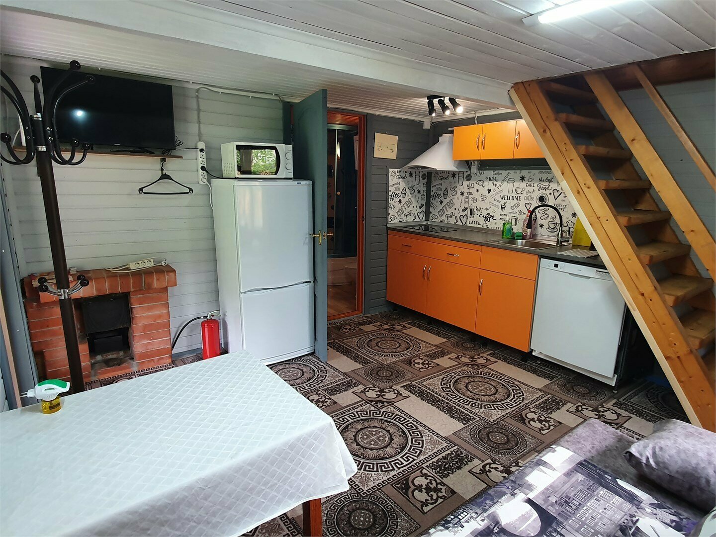 Коттедж "Роза" 2-эт на 5 гостей