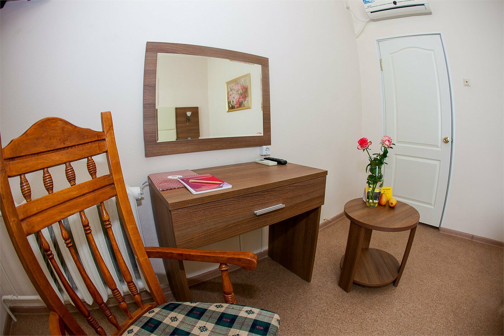 Cемейный номер с собственной ванной комнатой