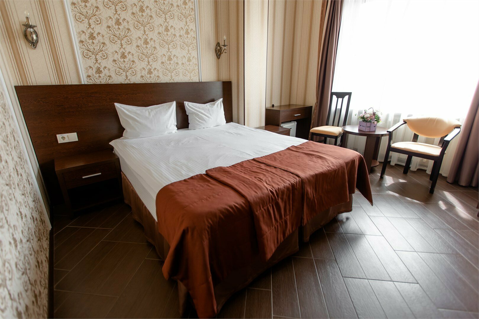 Стандарт с двуспальной кроватью