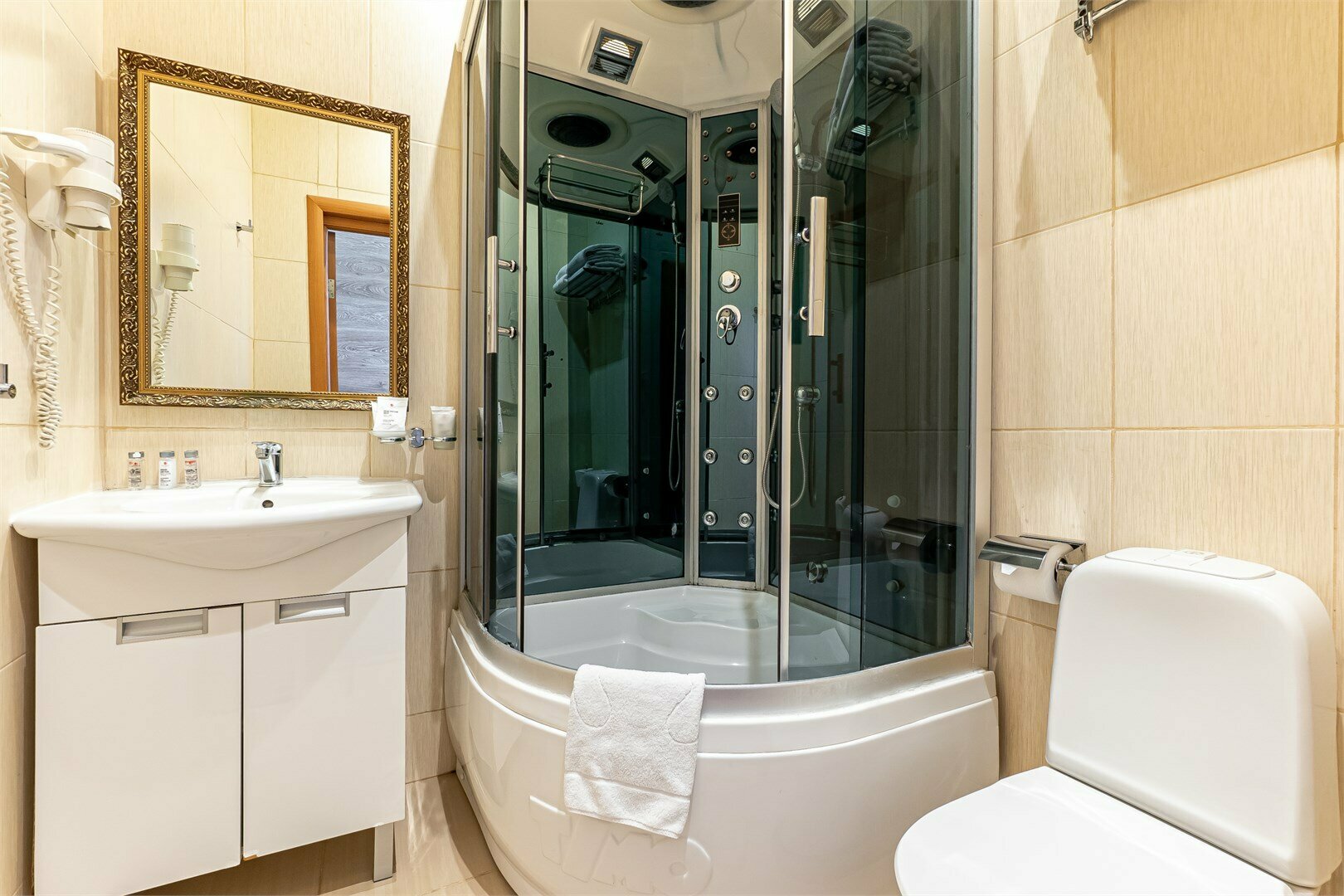 Супериор с двумя раздельными кроватями